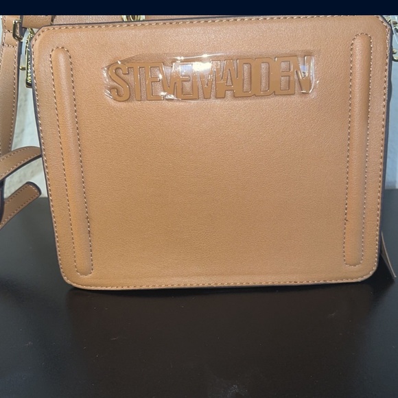 Light brown. Brand new . No scratches - Picture 6 of 6